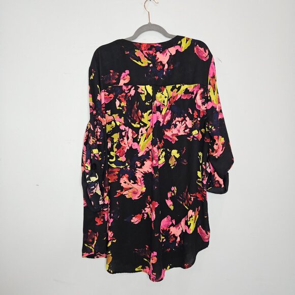 Ava & Viv Black Floral Blouse Shirt Top Roll Tab Sleeve Flowers Plus Size 3XL - Picture 8 of 10